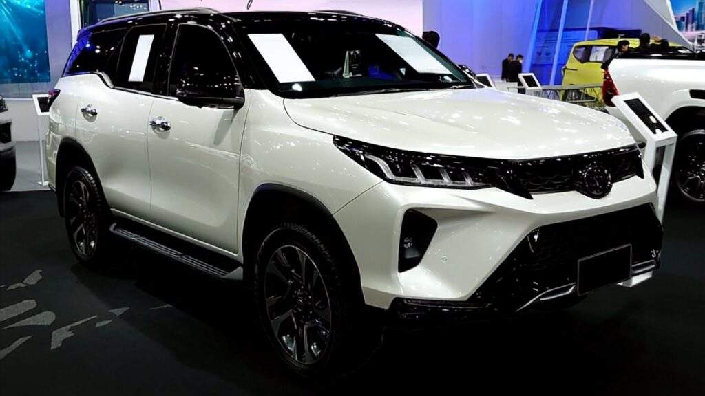 2026 Toyota Innova Crysta
